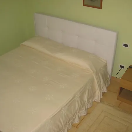 Casa Piva Panzió Serravalle